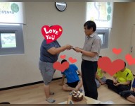 주간보호실 6월 생일파티실시